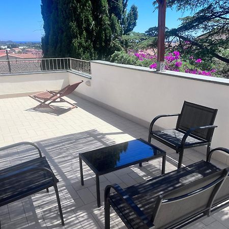 Villa Fatta Di Sogni Pula Kültér fotó